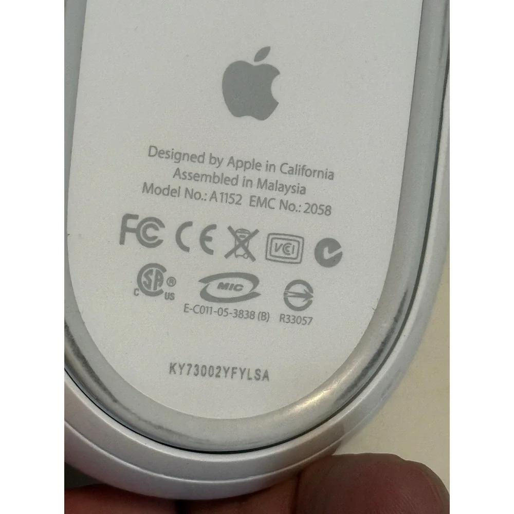 Mighty Mouse A1152 Genuine Apple USB Wired Optical Mouse